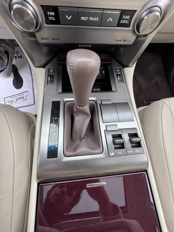 2018 Lexus GX Image 20