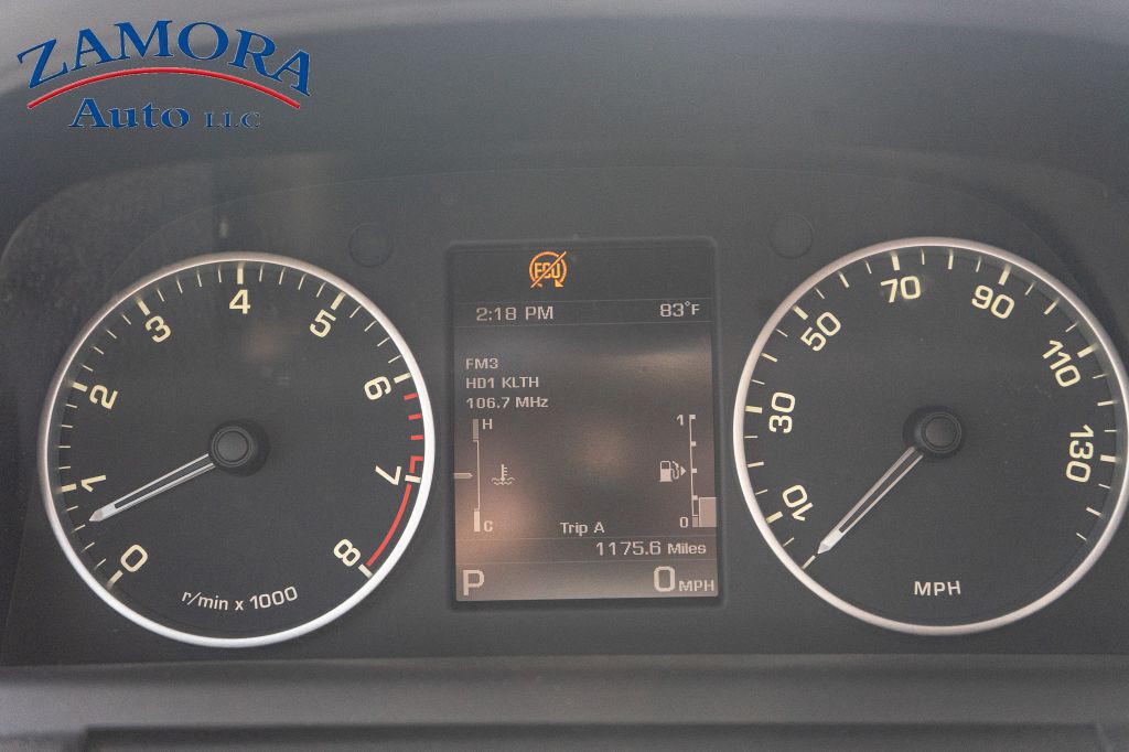 2016 Land Rover LR4 Image 11