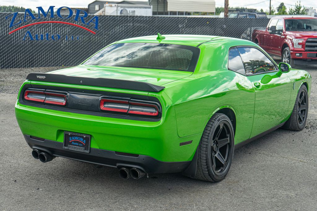 2017 Dodge Challenger Image 6
