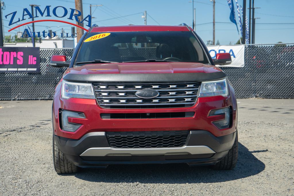 2016 Ford Explorer Image 2