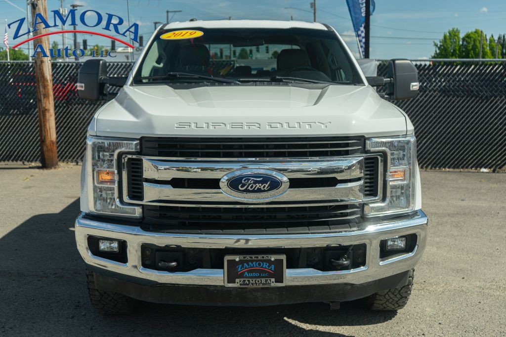 2019 Ford F-250 Image 2