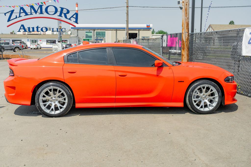 2021 Dodge Charger Image 8