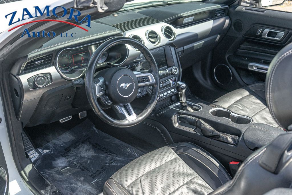 2019 Ford Mustang Image 7