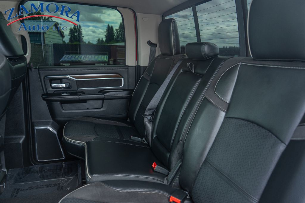 2023 RAM 3500 Image 15