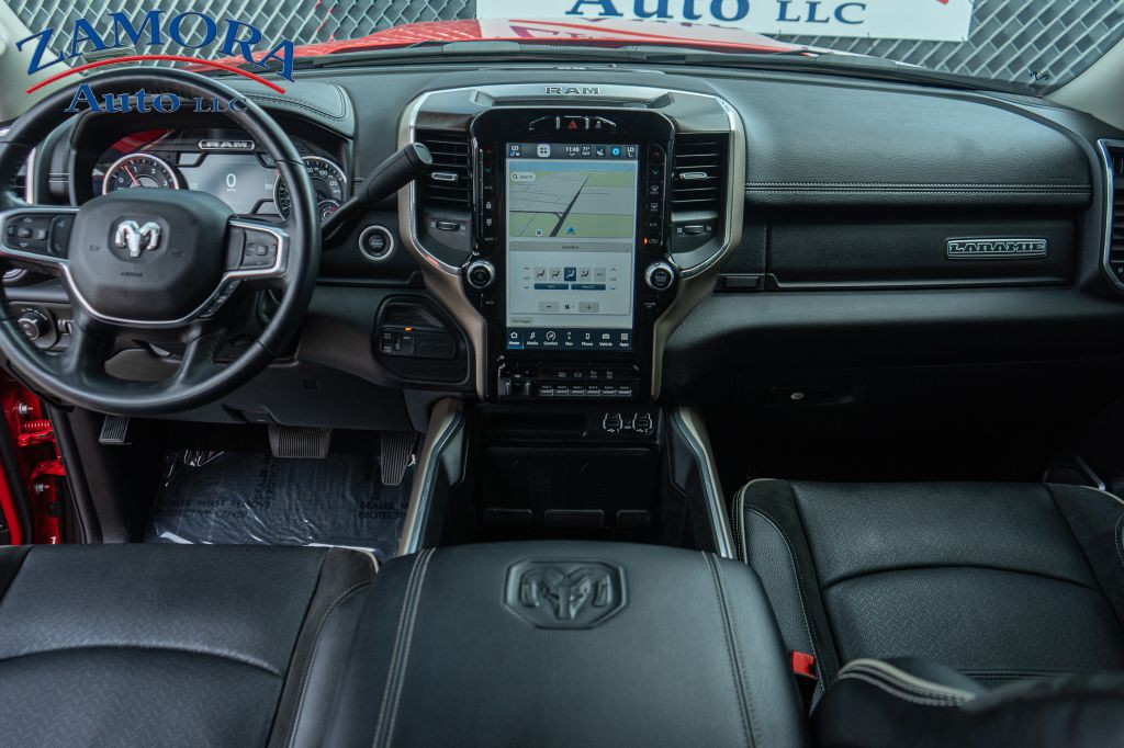 2023 RAM 3500 Image 17
