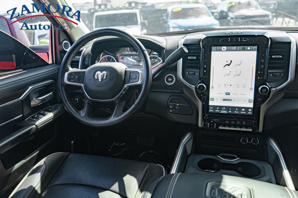 2023 RAM 3500 Image 12