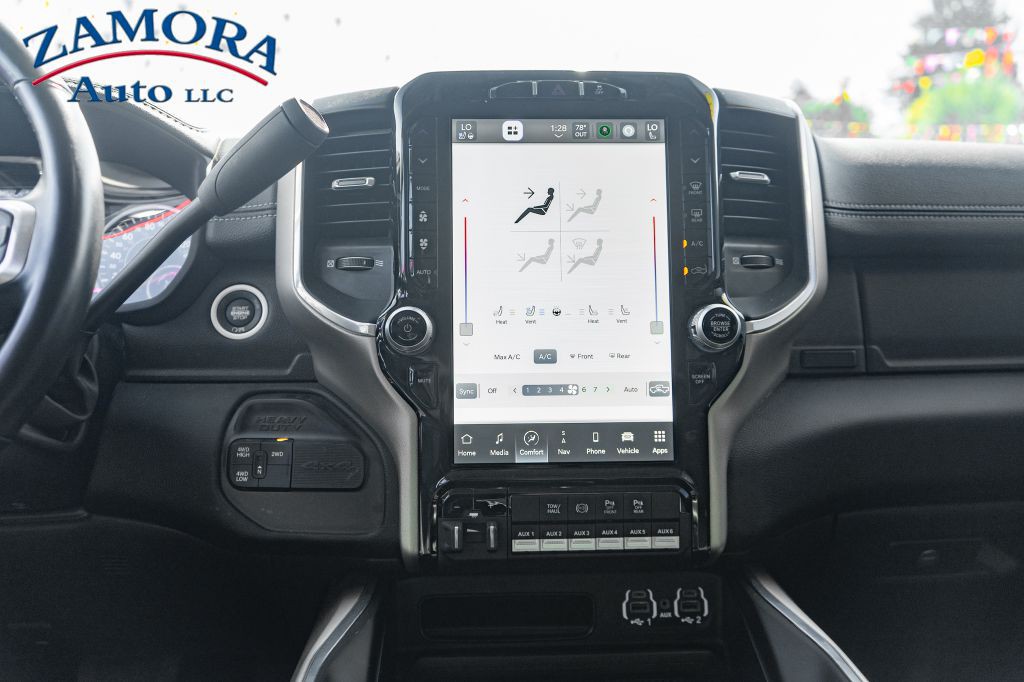 2023 RAM 3500 Image 13