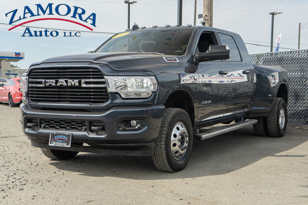 2019 RAM 3500 Image 3