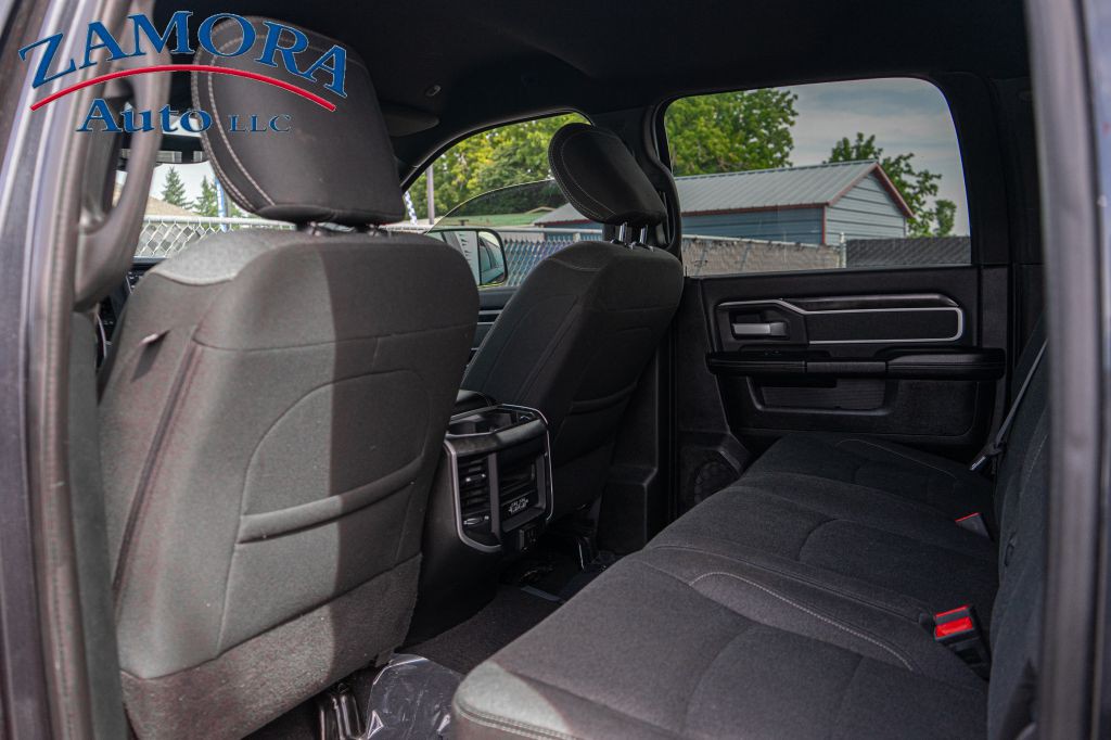 2019 RAM 3500 Image 9