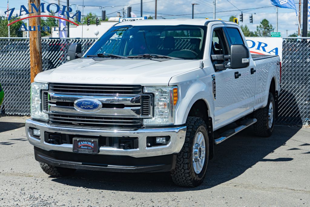 2017 Ford F-350 Image 3