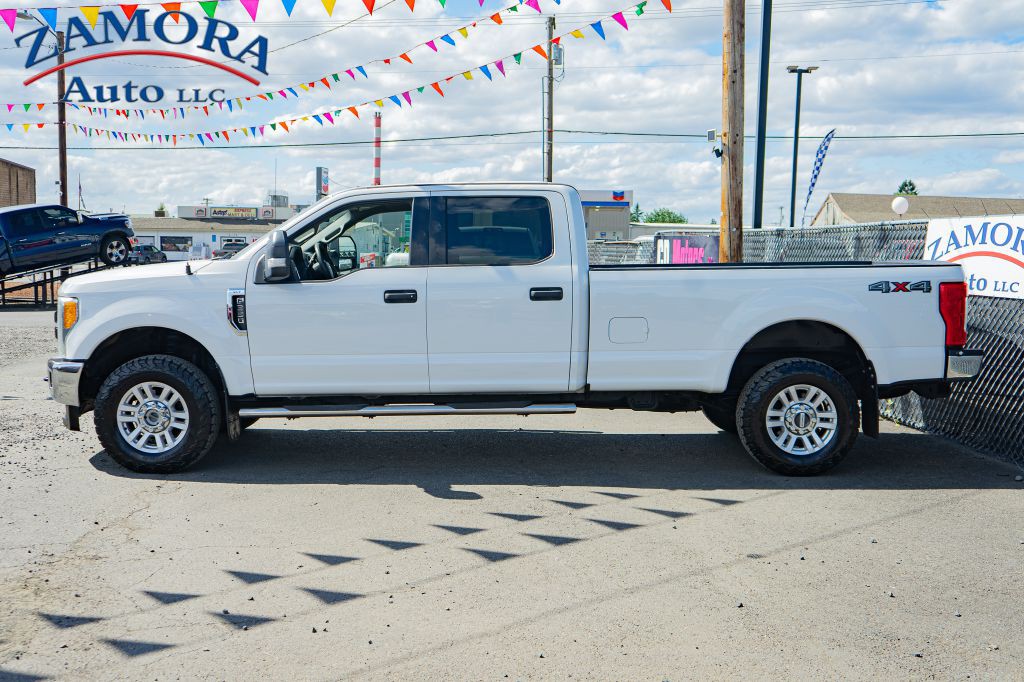2017 Ford F-350 Image 4