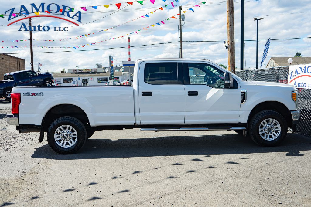 2017 Ford F-350 Image 8
