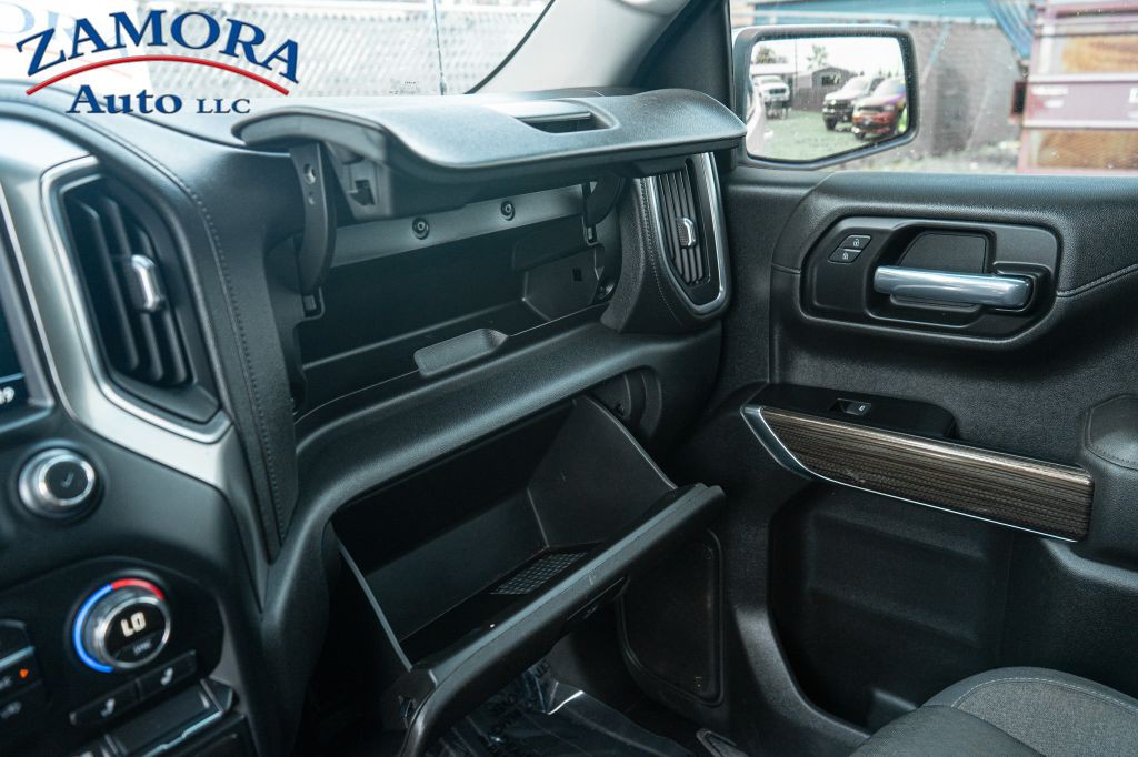 2019 Chevrolet Silverado 1500 Image 13