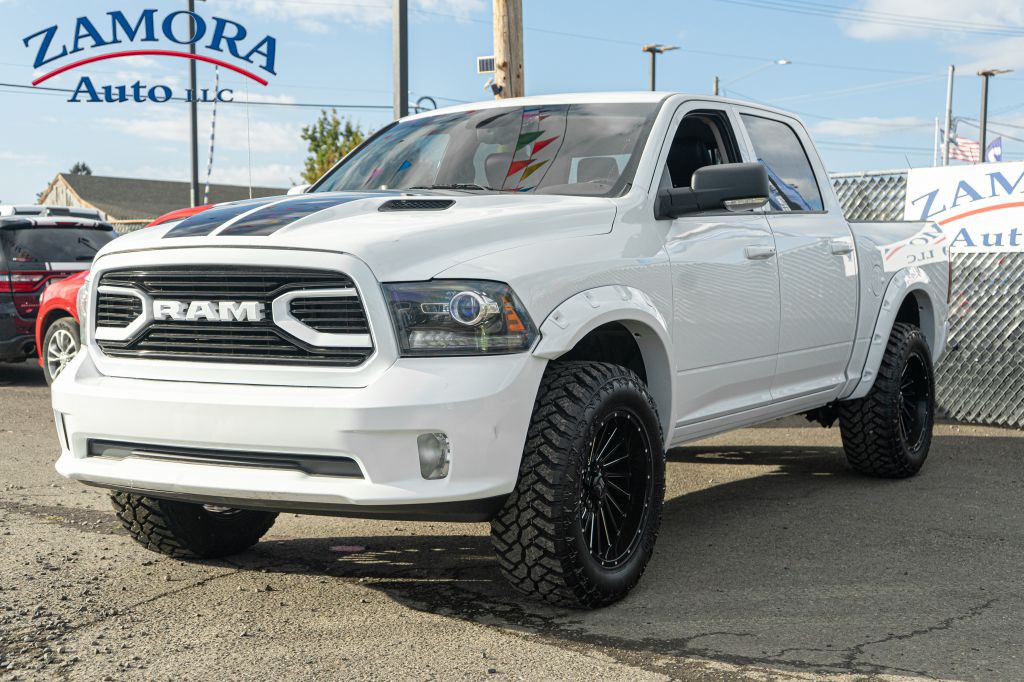 2016 RAM 1500 Image 3
