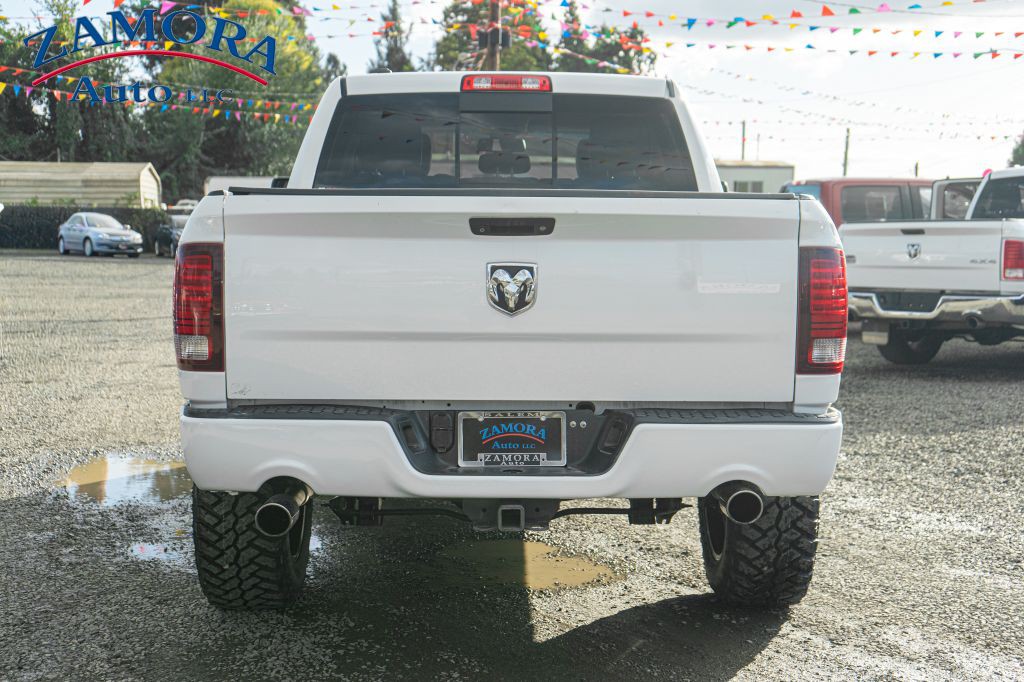 2016 RAM 1500 Image 4