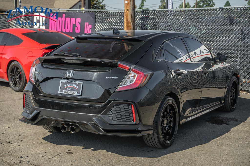 2017 Honda Civic Image 6