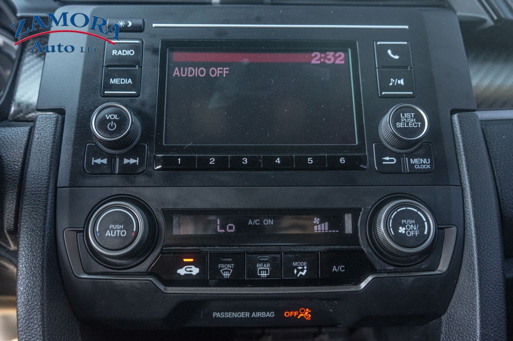 2017 Honda Civic Image 10