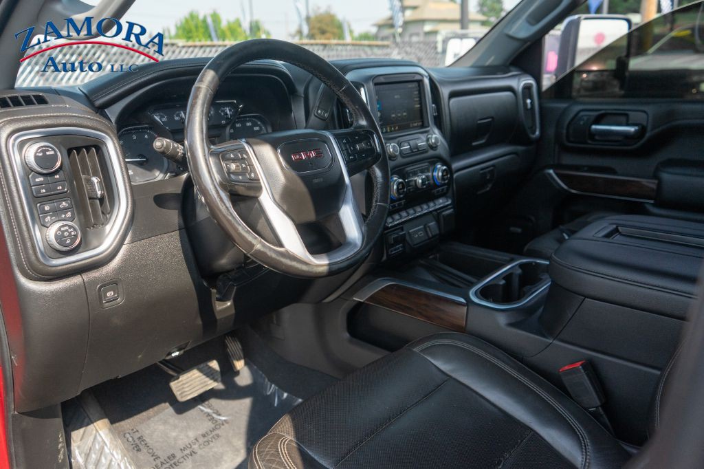 2020 GMC Sierra Image 8