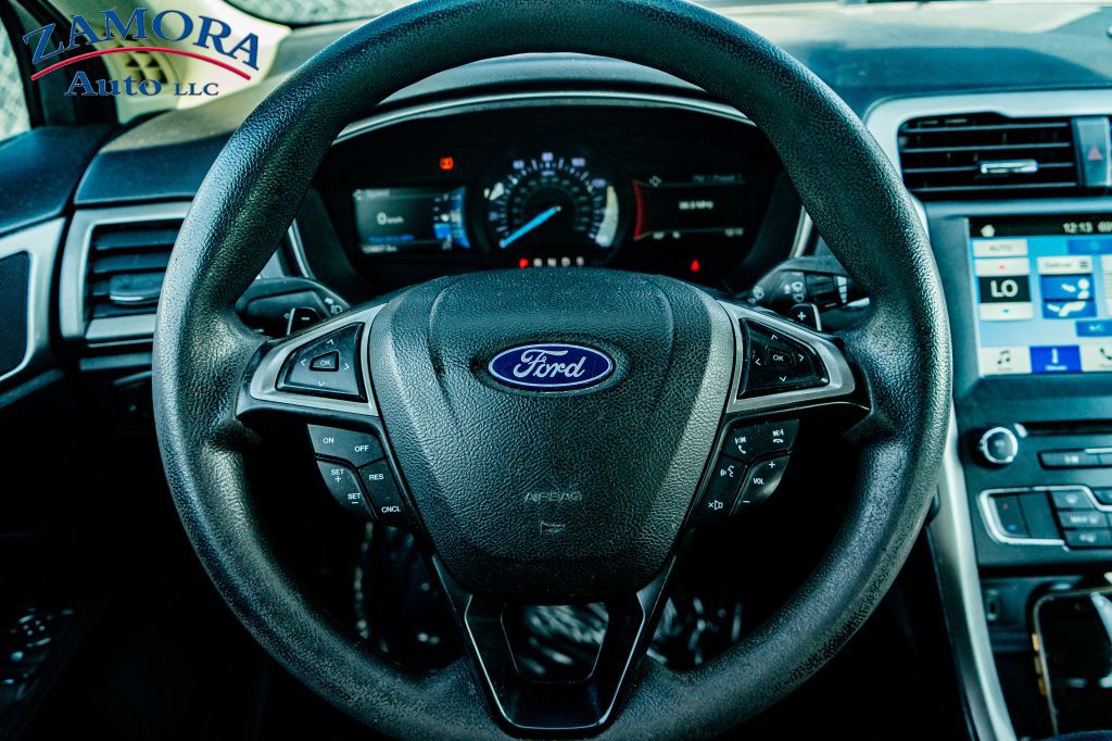 2018 Ford Fusion Image 12
