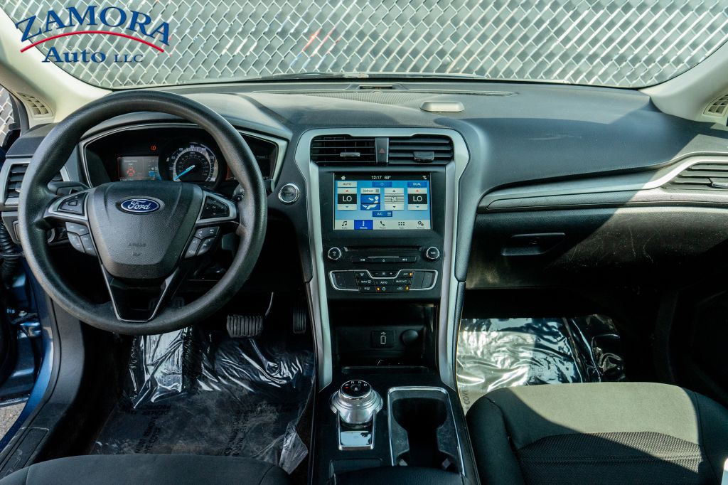 2018 Ford Fusion Image 18