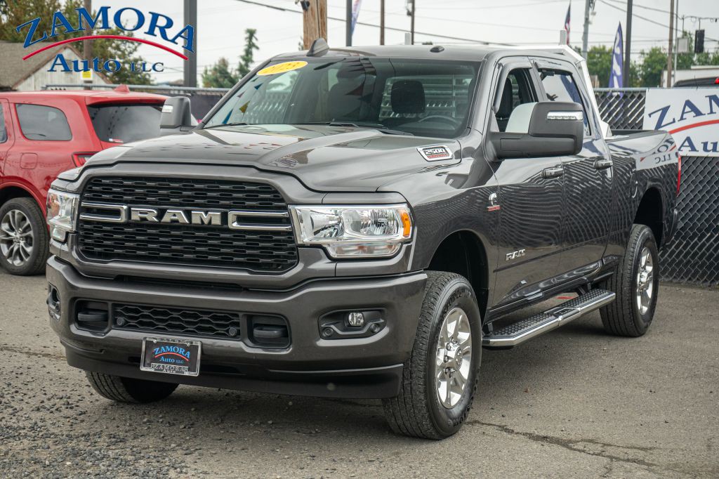 2023 RAM 2500 Image 3