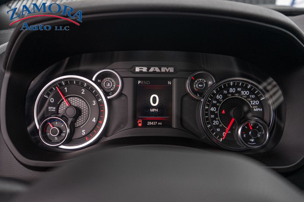 2023 RAM 2500 Image 9