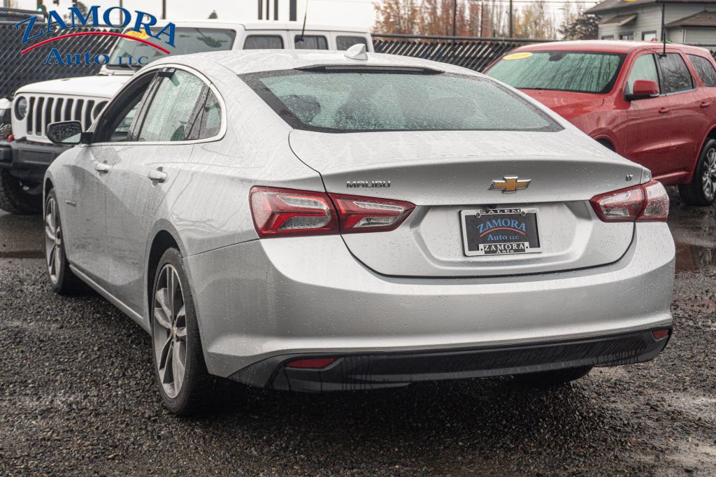2022 Chevrolet Malibu Image 4