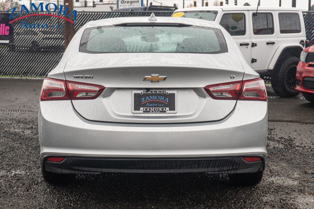 2022 Chevrolet Malibu Image 5