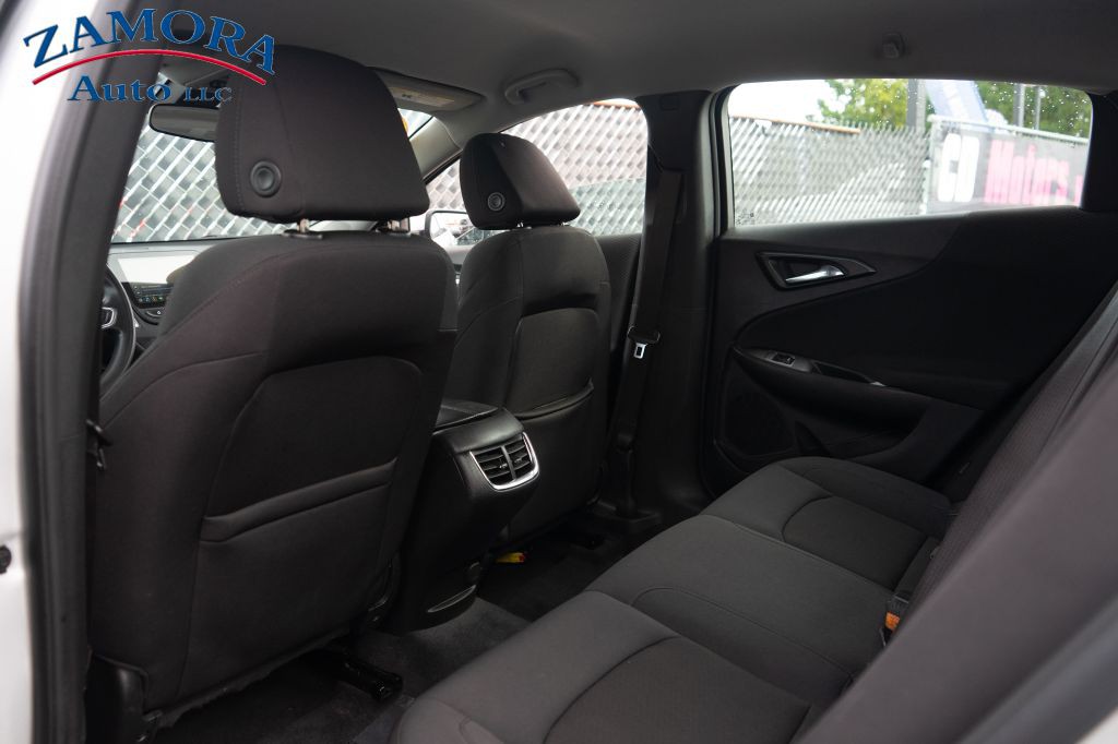 2022 Chevrolet Malibu Image 9