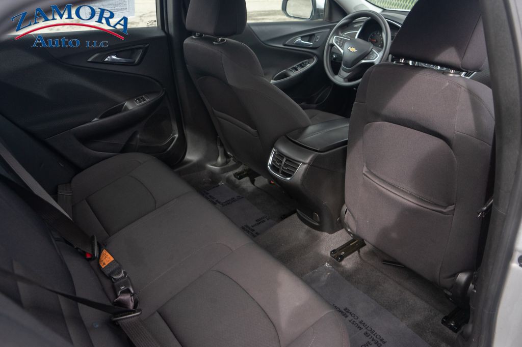 2022 Chevrolet Malibu Image 10