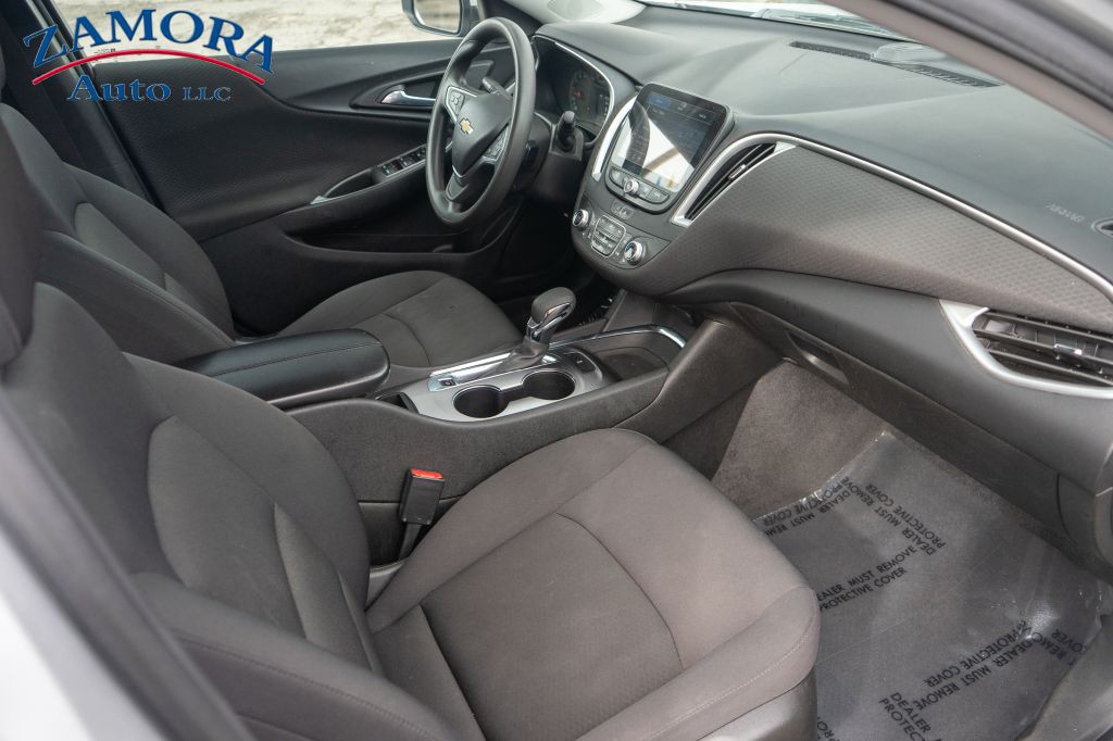 2022 Chevrolet Malibu Image 11