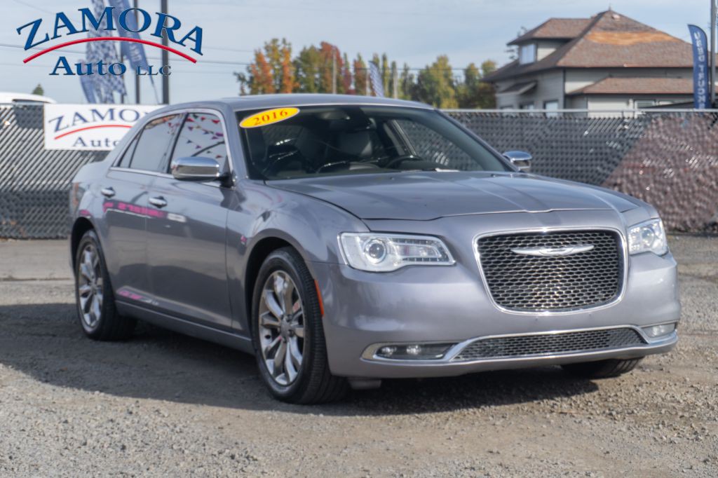 2016 Chrysler 300 Image 1