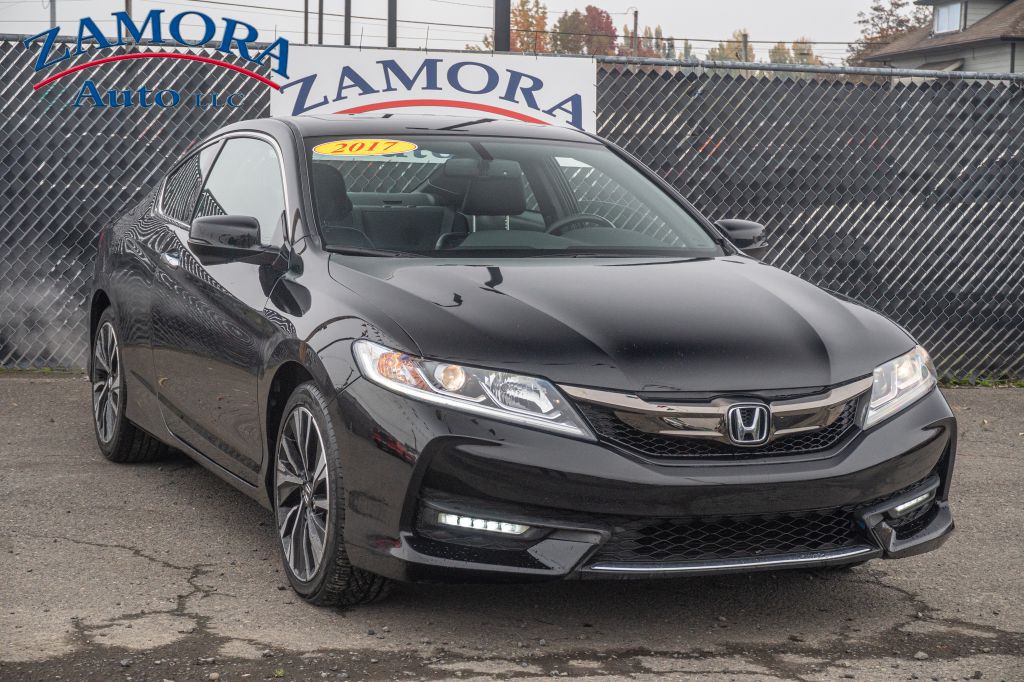 2017 Honda Accord Image 1