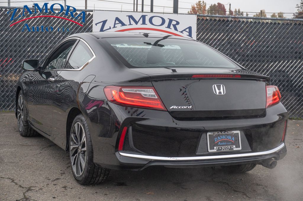 2017 Honda Accord Image 4
