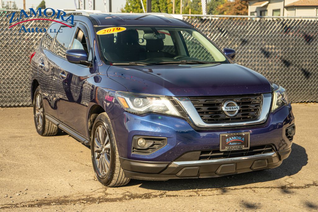 2019 Nissan Pathfinder Image 1