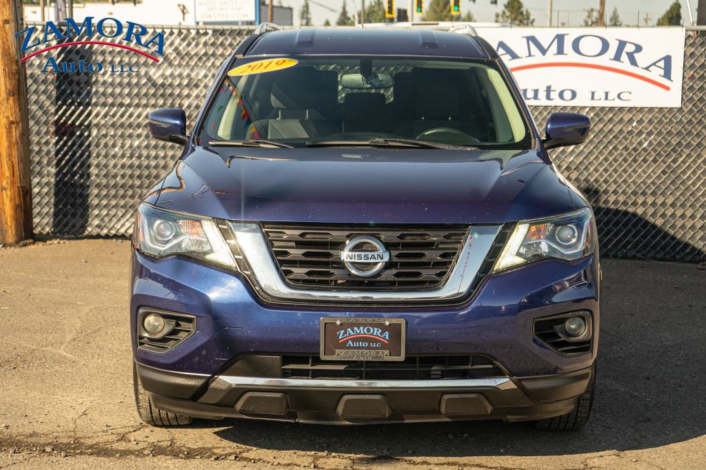 2019 Nissan Pathfinder Image 2