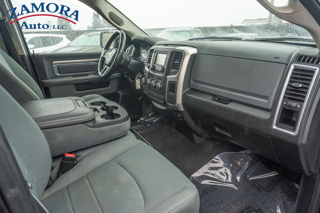 2017 RAM 1500 Image 11