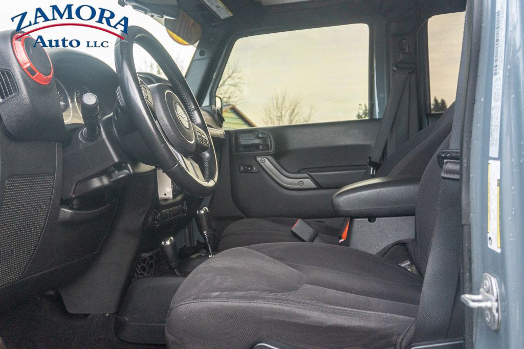 2015 Jeep Wrangler Unlimited Image 8