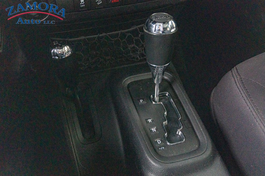 2015 Jeep Wrangler Unlimited Image 12