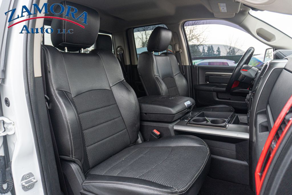 2015 RAM 1500 Image 12