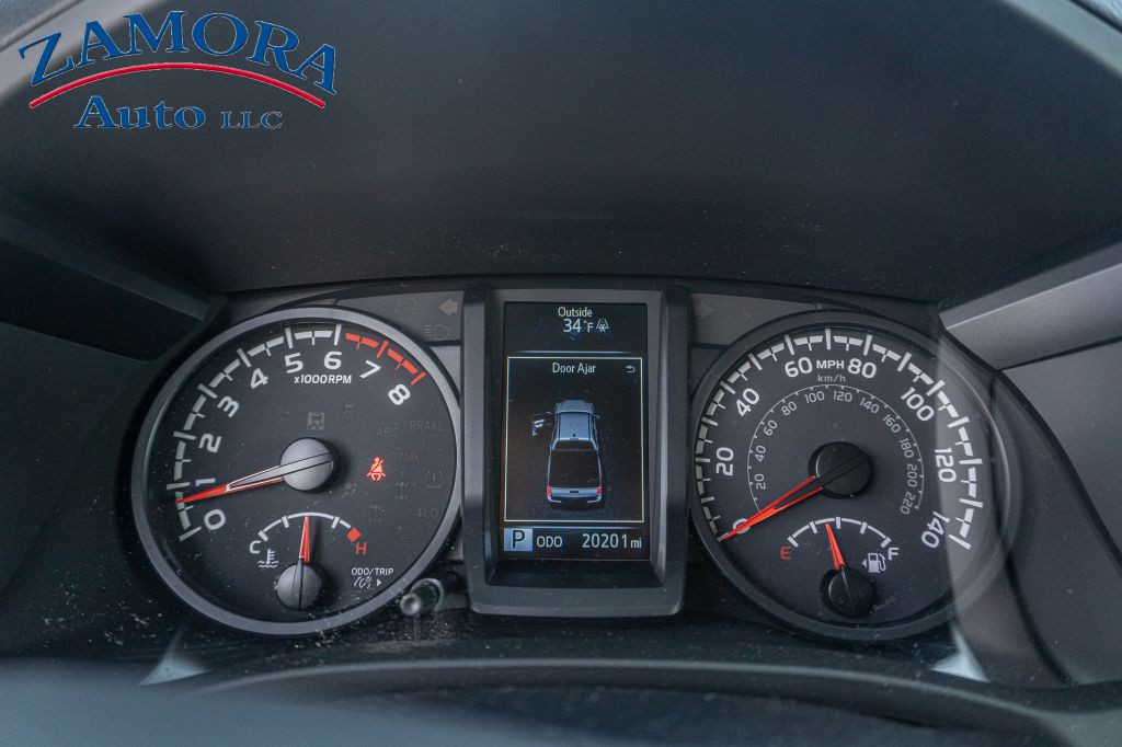 2022 Toyota Tacoma Image 9