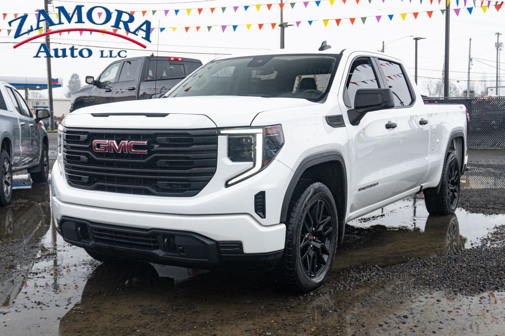 2024 GMC Sierra Image 3