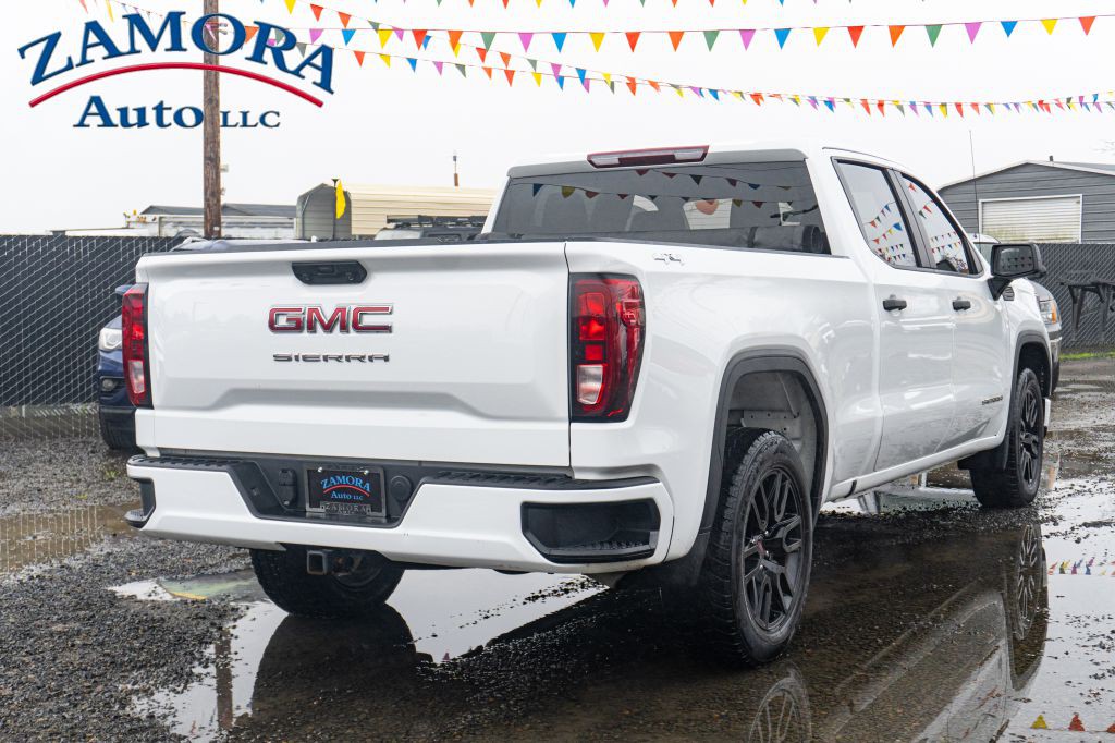 2024 GMC Sierra Image 6