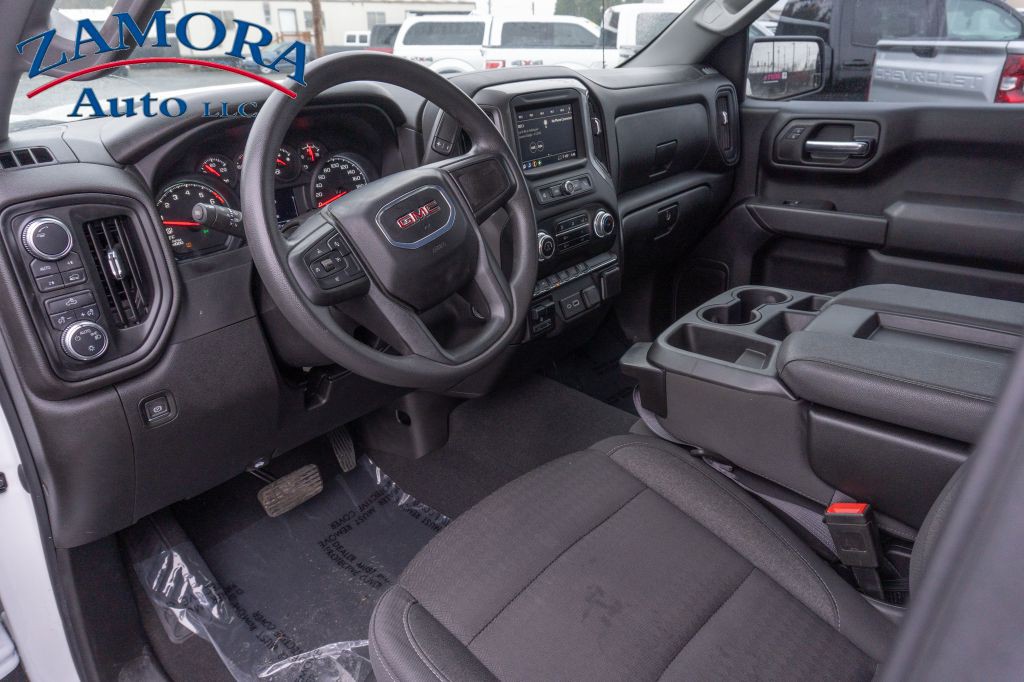 2024 GMC Sierra Image 7
