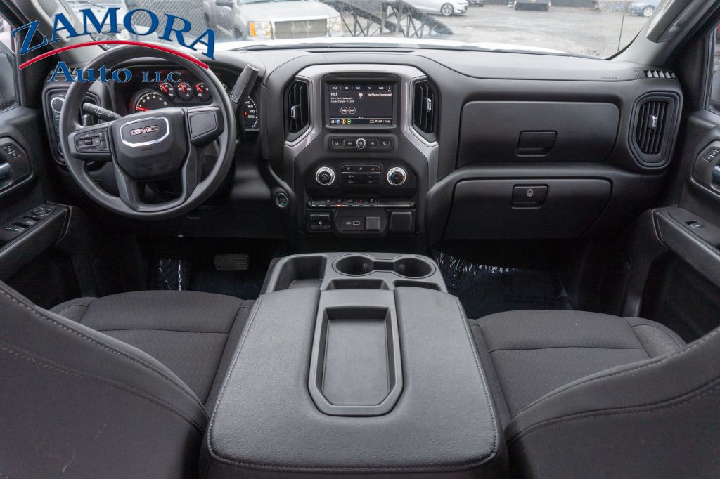 2024 GMC Sierra Image 12