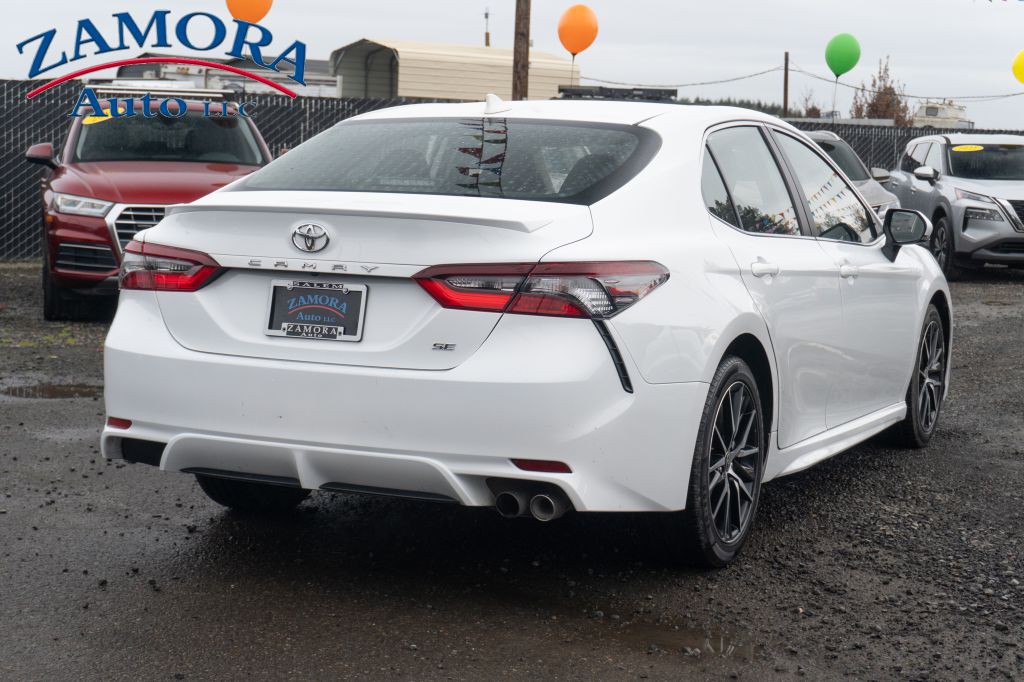 2024 Toyota Camry Image 6
