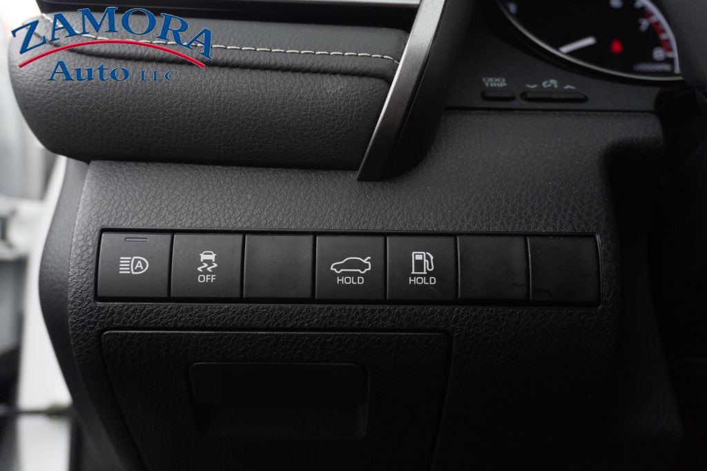 2024 Toyota Camry Image 9