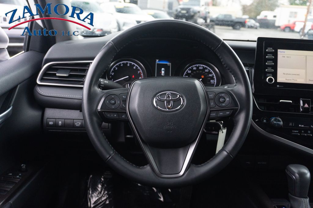 2024 Toyota Camry Image 15