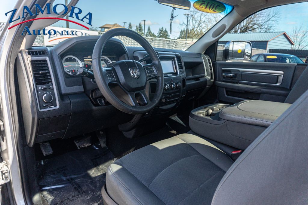2015 RAM 1500 Image 7