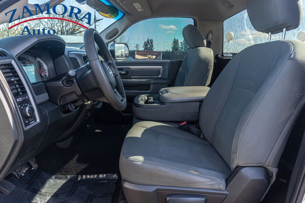 2015 RAM 1500 Image 8